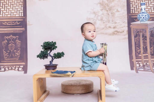 武威宝宝掉头发是怎么回事